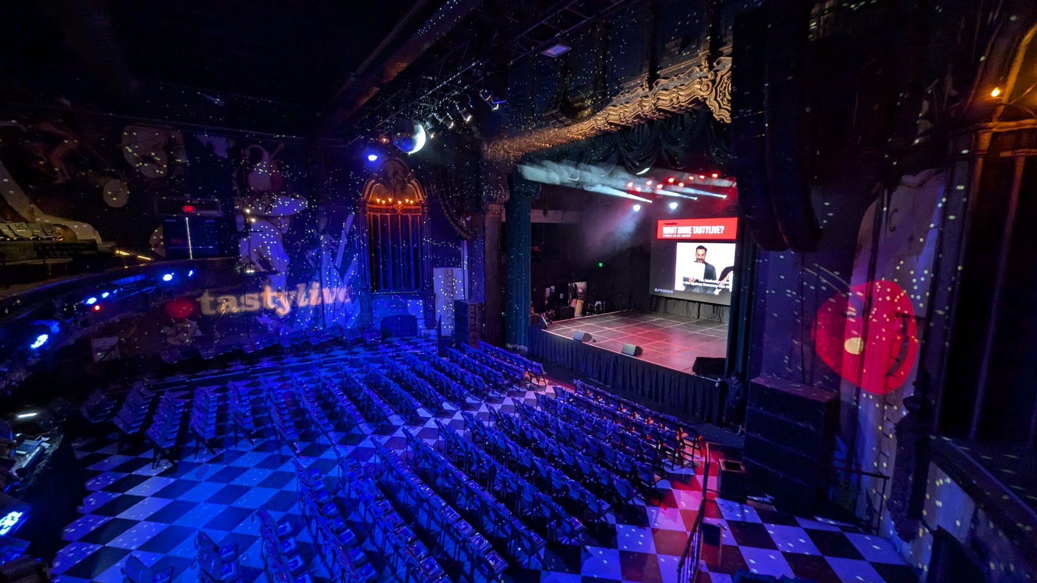 Ticker showcase image 4